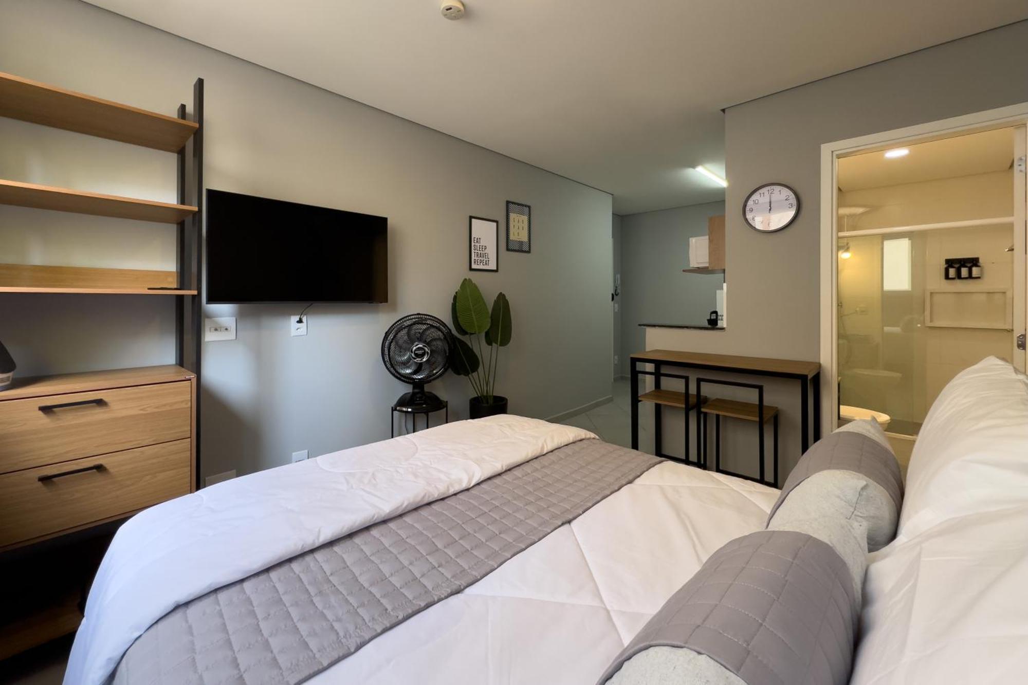 360 Suítes Av. Ipiranga Apartamento *